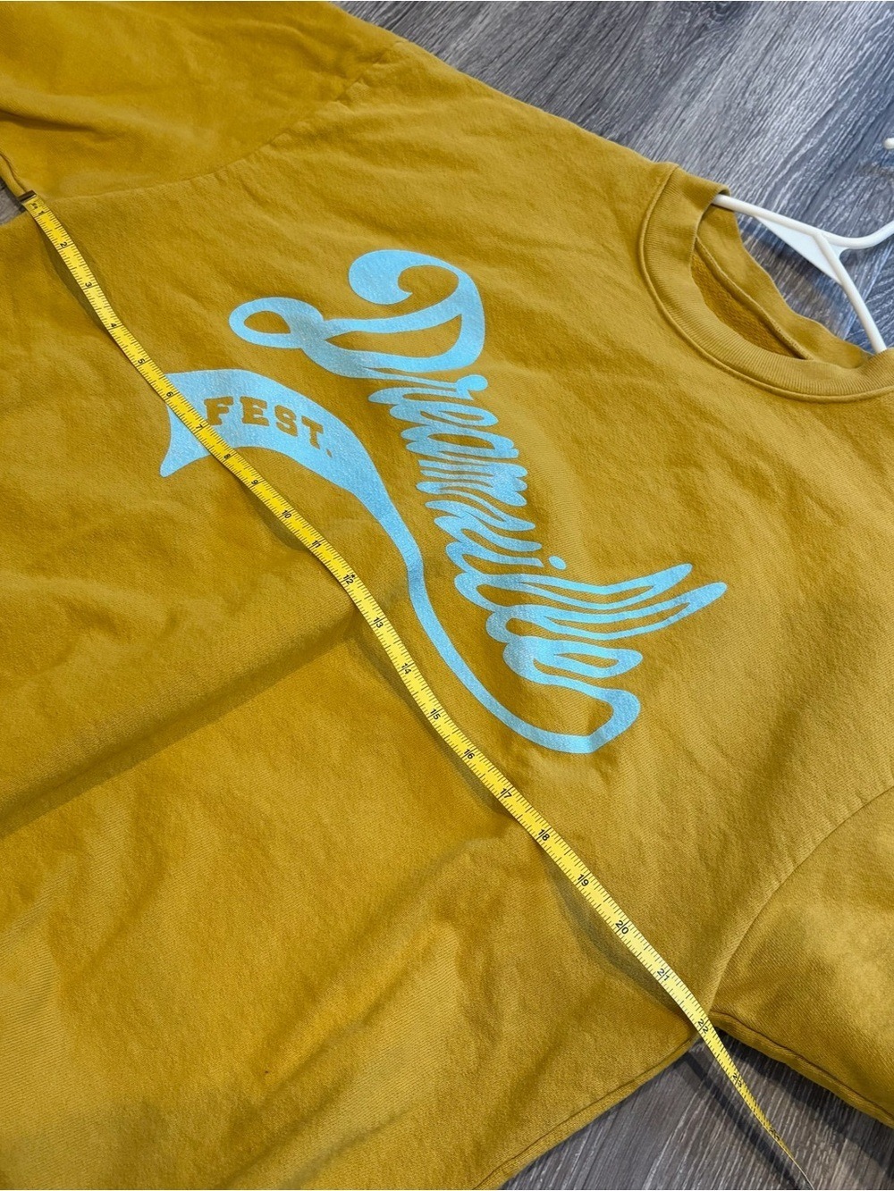 Dreamville Festival Crewneck Mustard Yellow Sweatshirt Size M - Picture 6 of 6